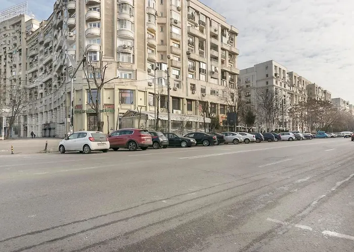 Bright Close To Alba Iulia Square With Wifi Apartment Bucharest