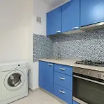 Bright Close To Alba Iulia Square With Wifi Lägenhet