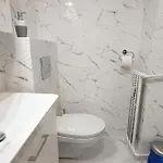 Bright Close To Alba Iulia Square With Wifi Lägenhet