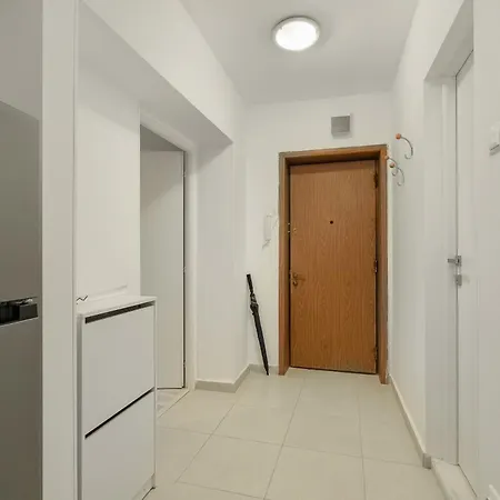 Apartman Bright Close To Alba Iulia Square With Wifi Bukarest